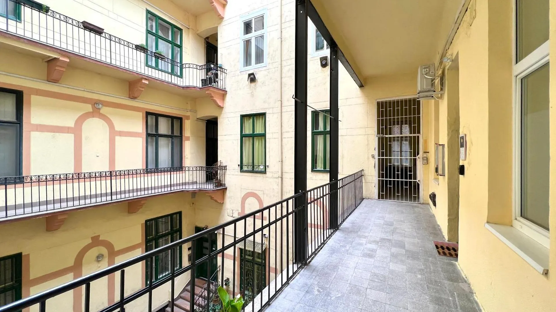 Apartment Better Than Home Baross4 Budapest