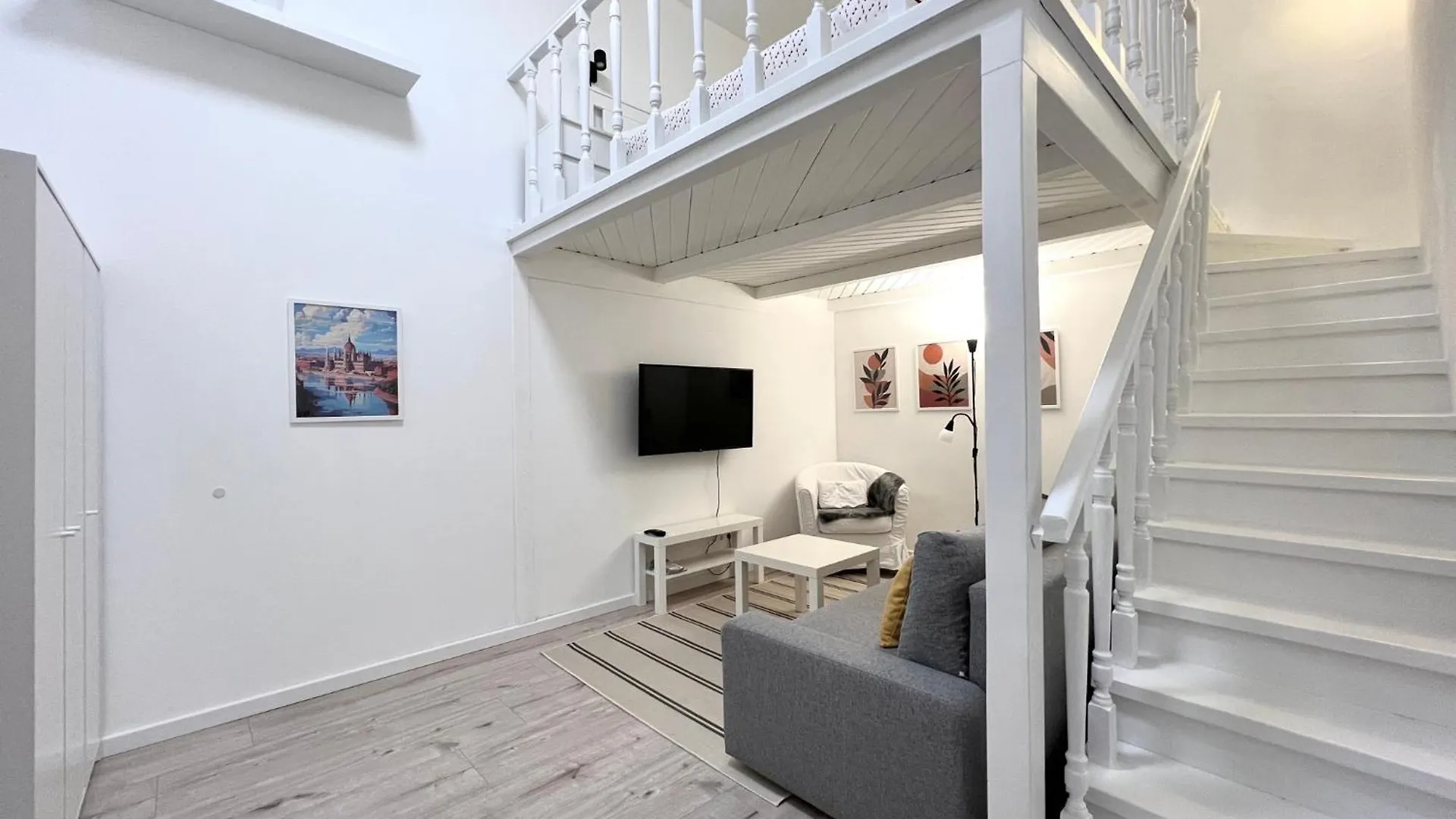 Better Than Home Baross4 Budapest Apartment